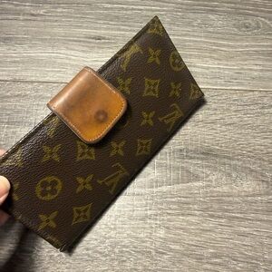 Louis Vuitton Wallet